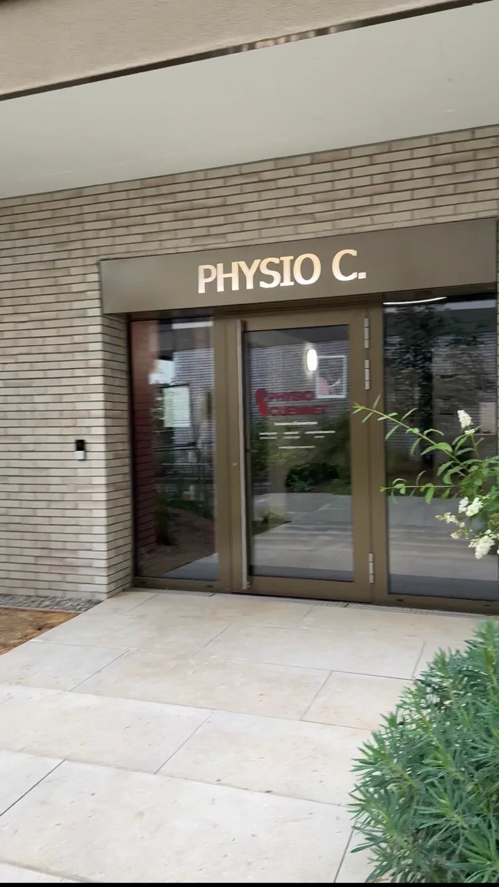 Façade Physio Cuennet MIC à Marly : podologie et épilation laser Soinea